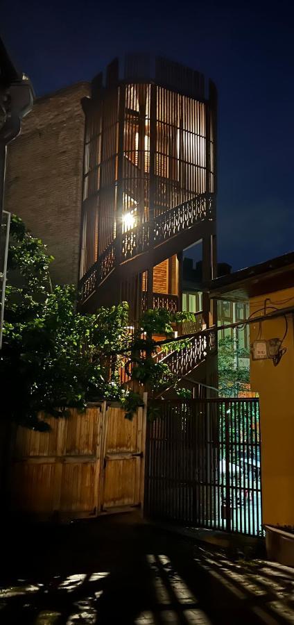 Chikhi Apartamento Tbilisi Exterior foto