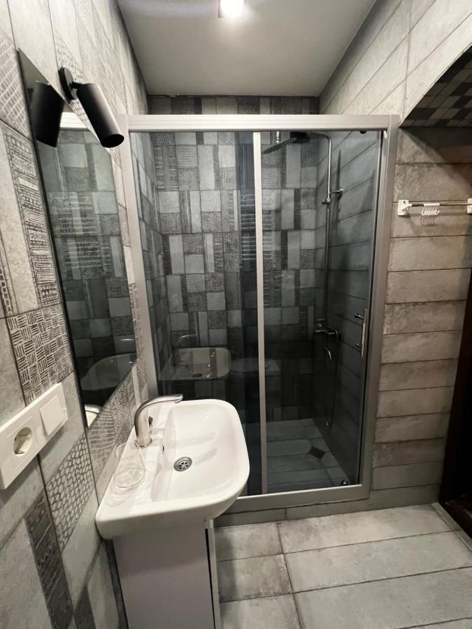 Chikhi Apartamento Tbilisi Exterior foto